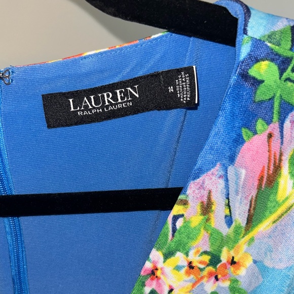 EUC Like New Lauren Ralph Lauren V-neck Floral sleeveless dress - Picture 6 of 8